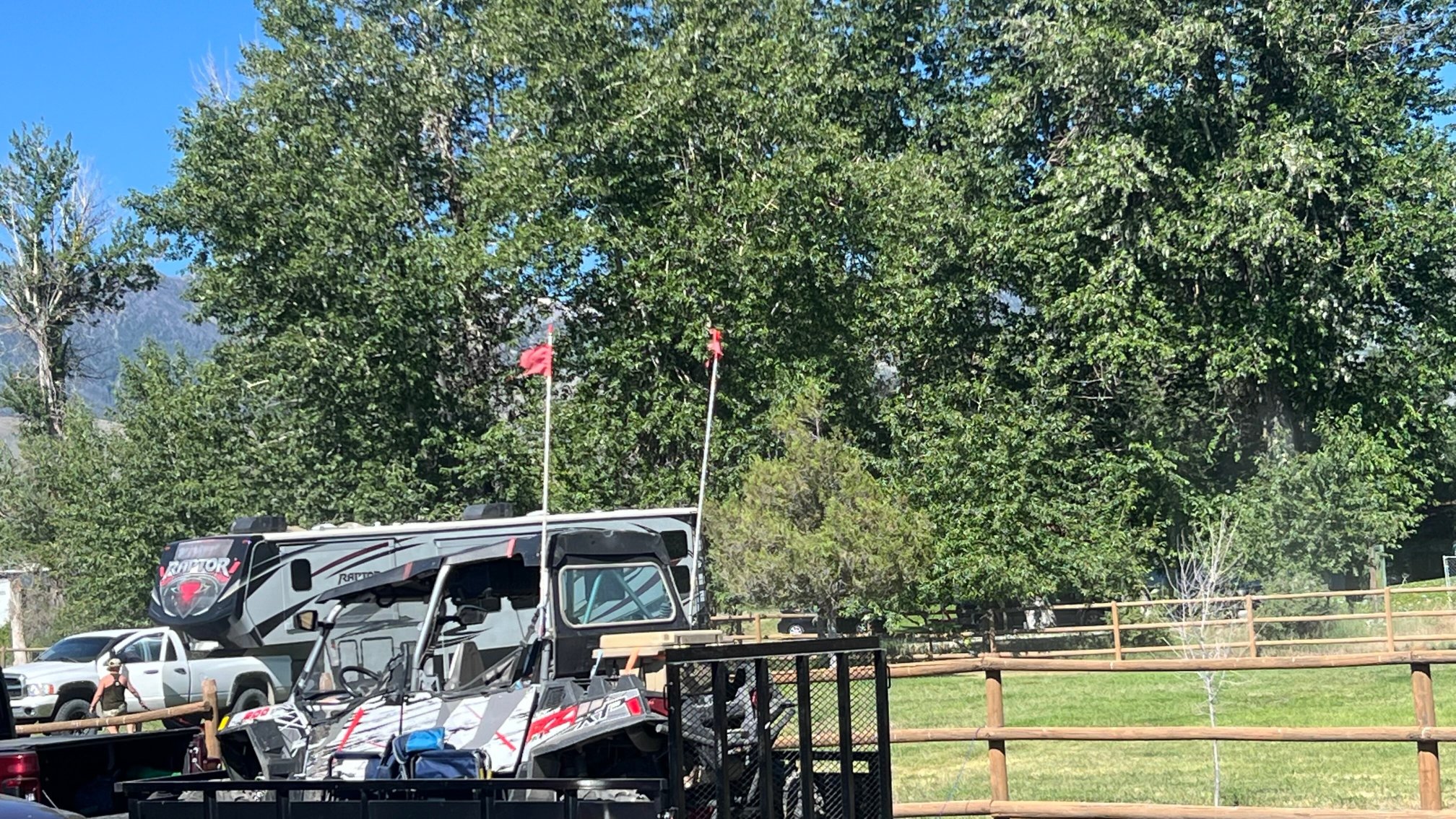 White Knob Motel & RV Park-官方