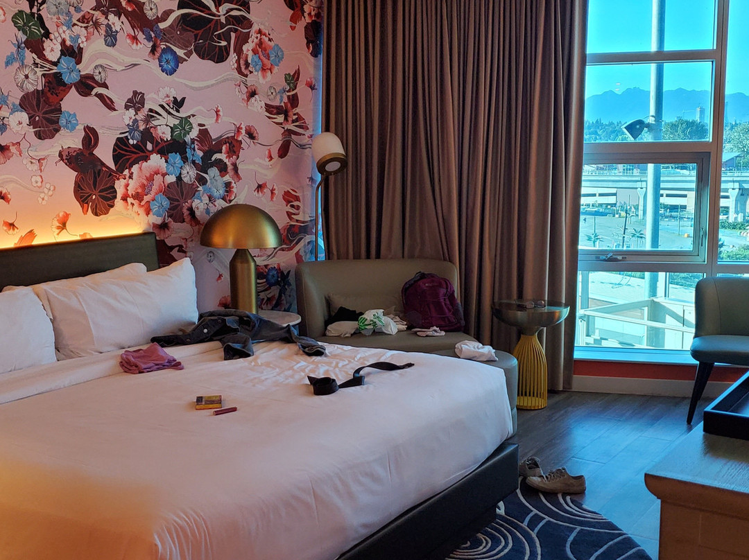 Versante Hotel主图