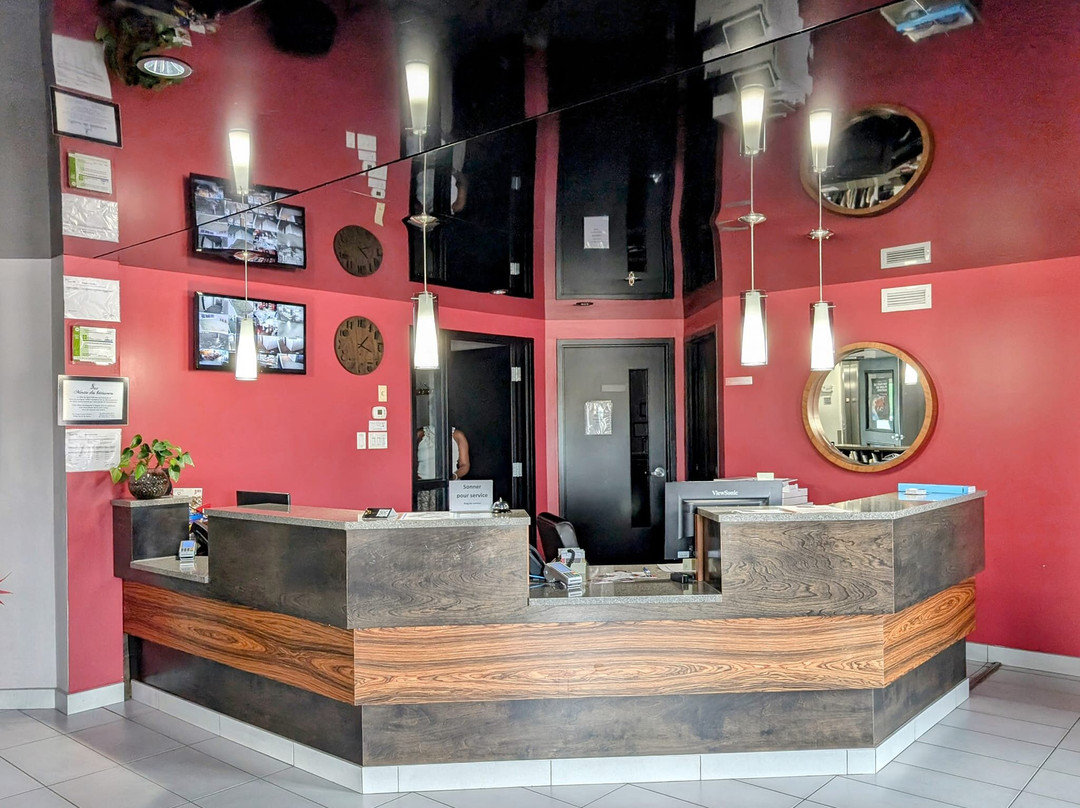 Hotel De La Borealie主图