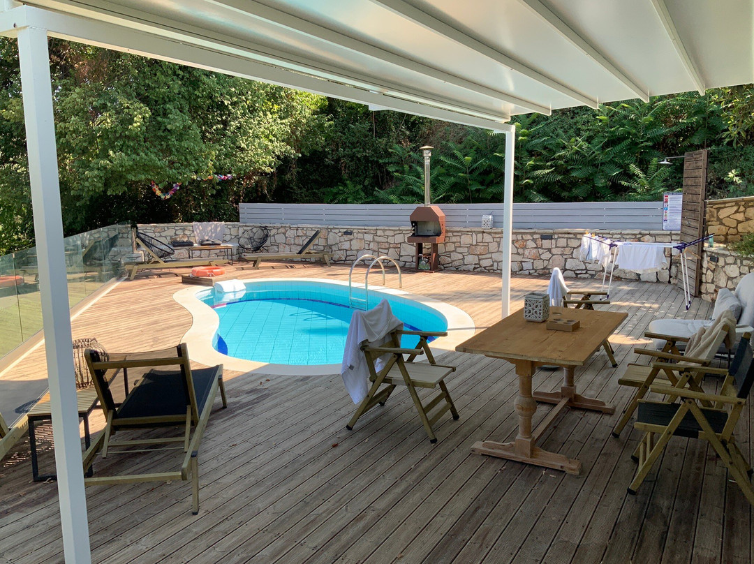 Chris & Jo Villas主图