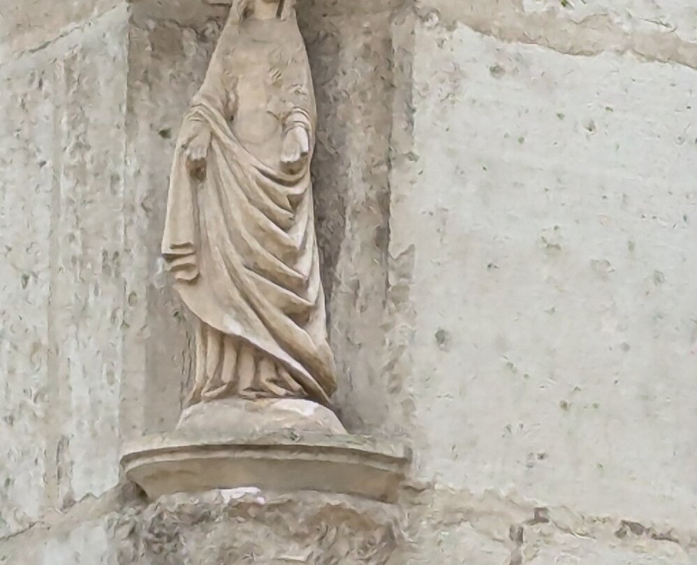 Vieille Ville de Senlis景点图片