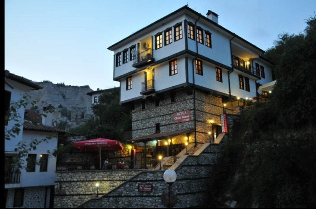 Saint Nikola Hotel