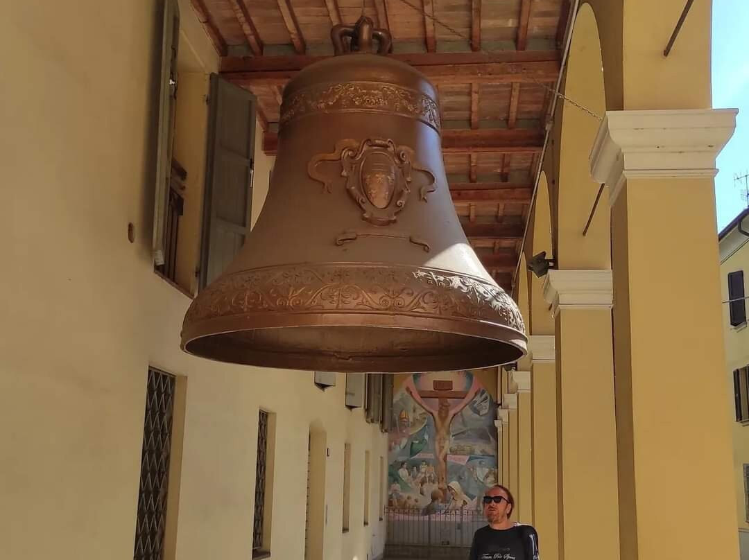 Campana di Peppone景点图片