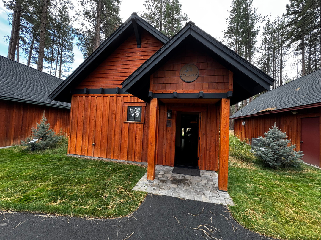 FivePine Lodge and Spa主图