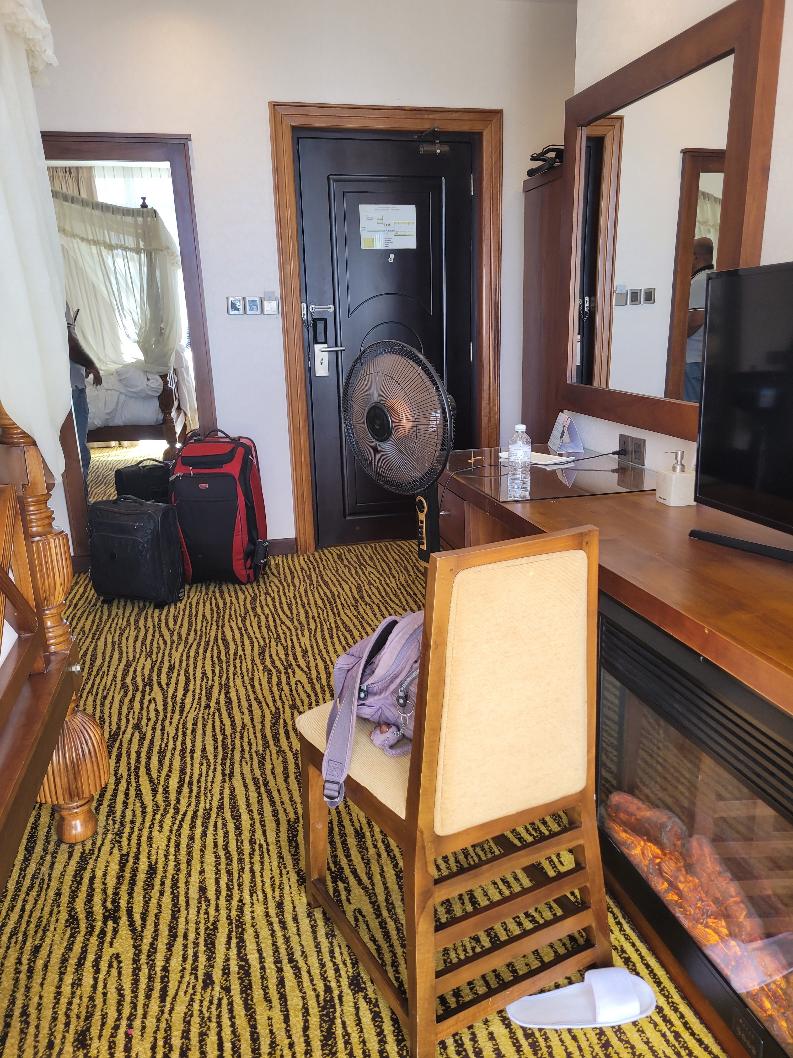 The Golden Ridge Hotel-浴室