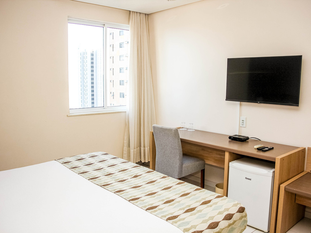 Stop Way Hotel主图