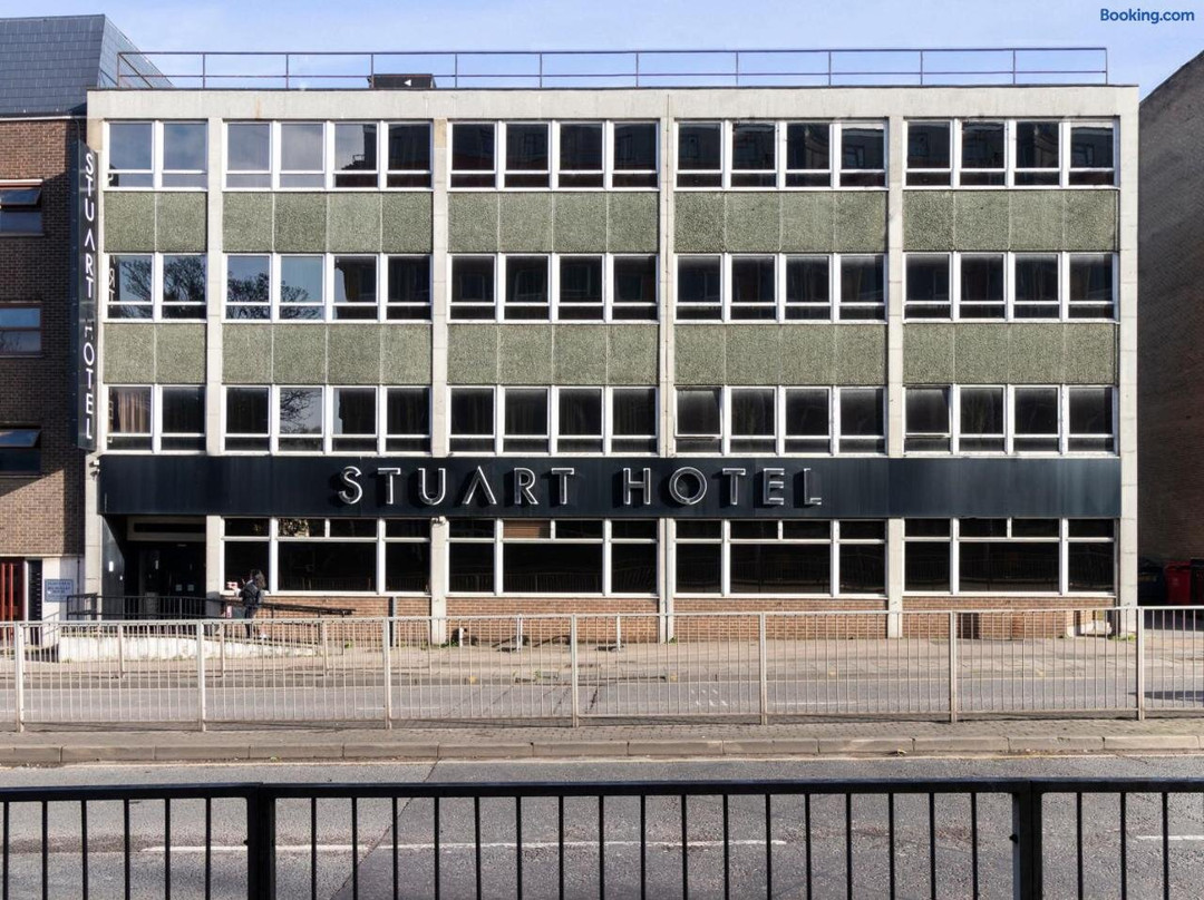 Stuart Hotel Luton