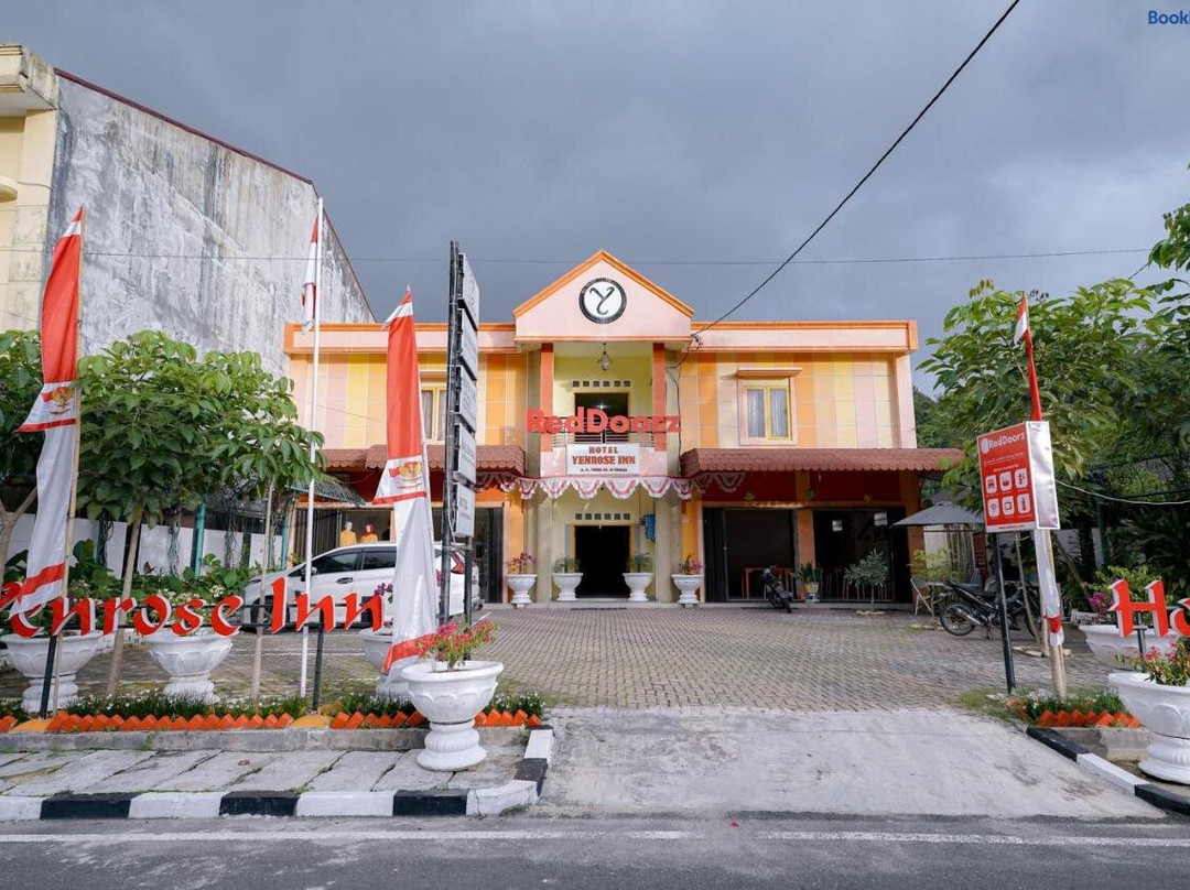 RedDoorz Plus @ Jalan FL Lumban Tobing Sibolga