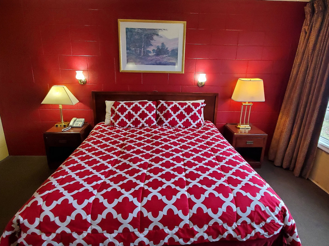 Riverview Motel主图