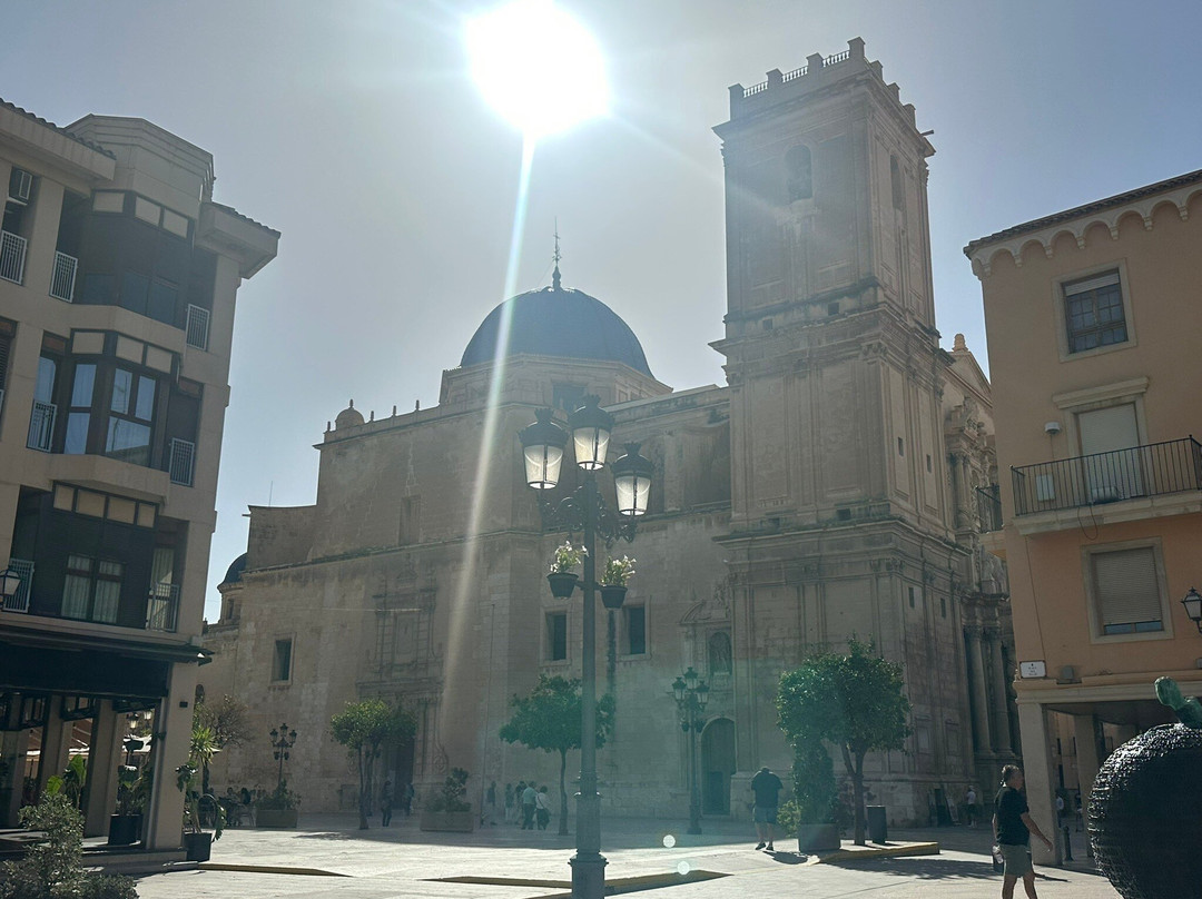 Basílica de Santa Maria景点图片