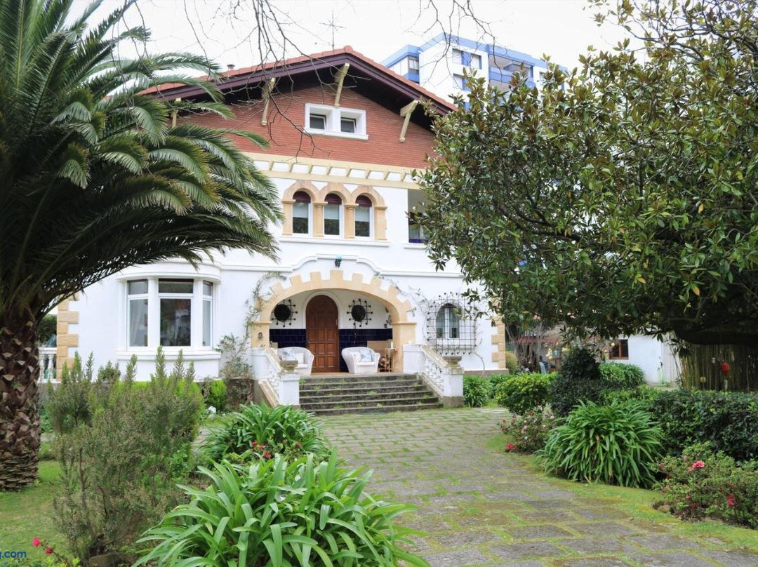 Villa Isabela Bakio Rooms