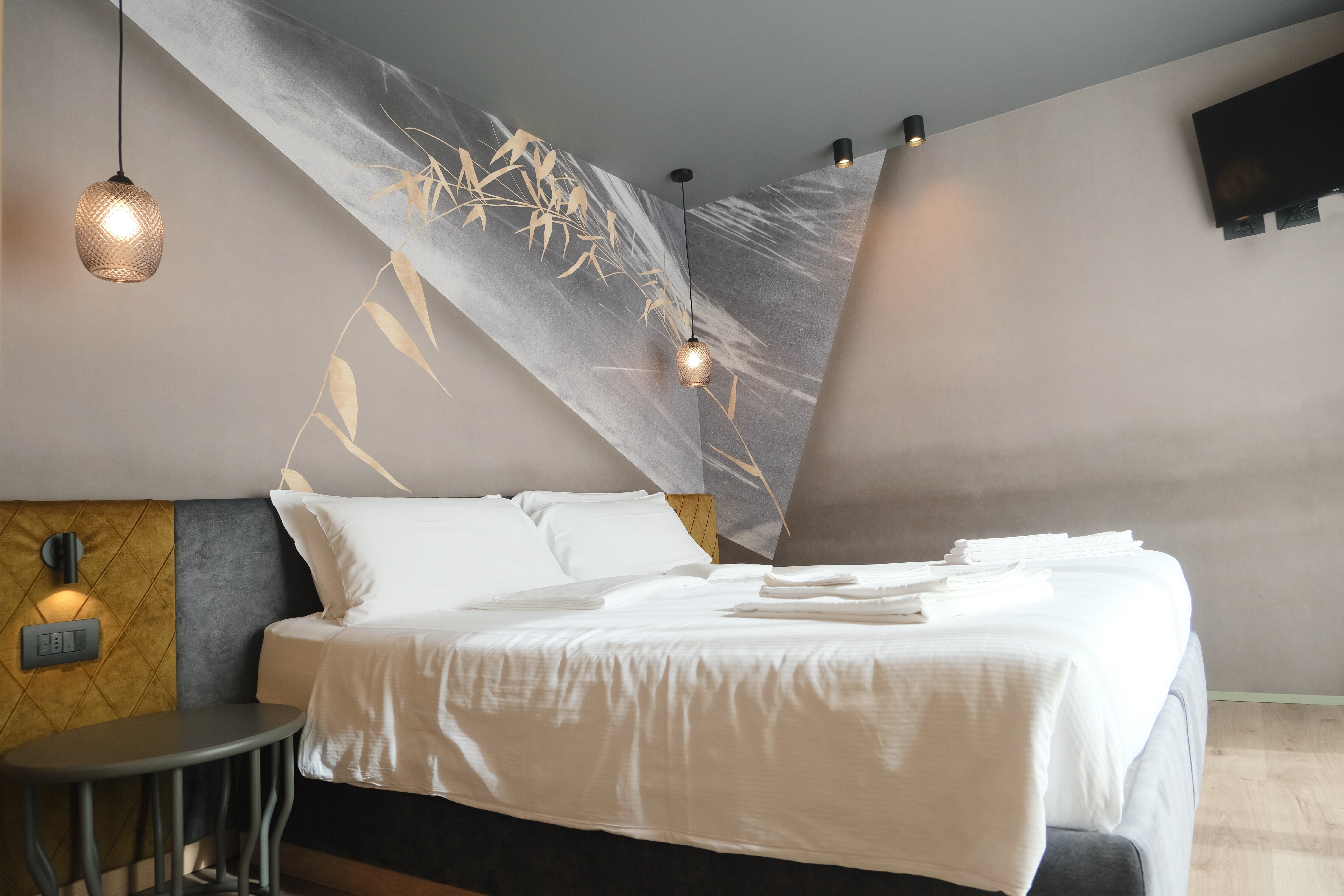 Flos Hotel-客卧