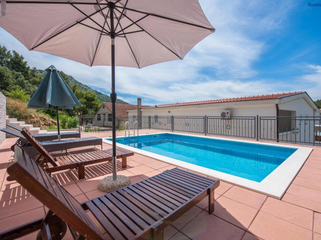 Apartmani Petracie