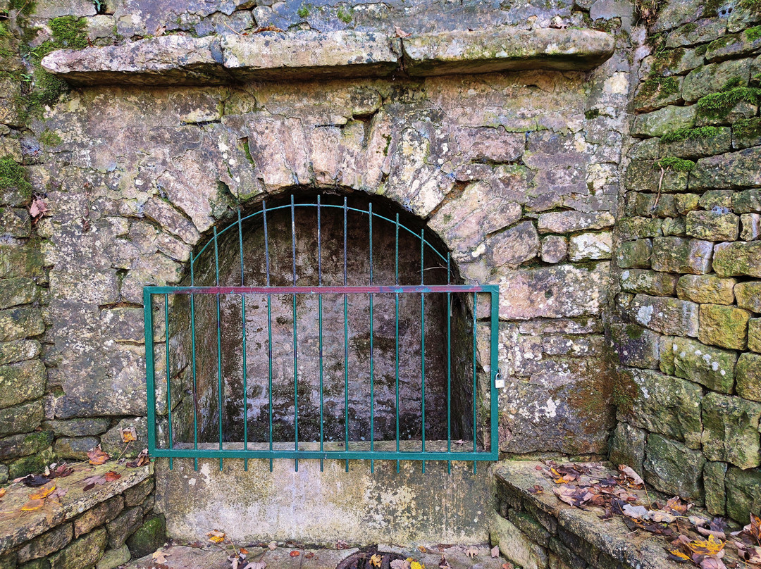 Lavoirs Et Fontaine De Sciecq景点图片