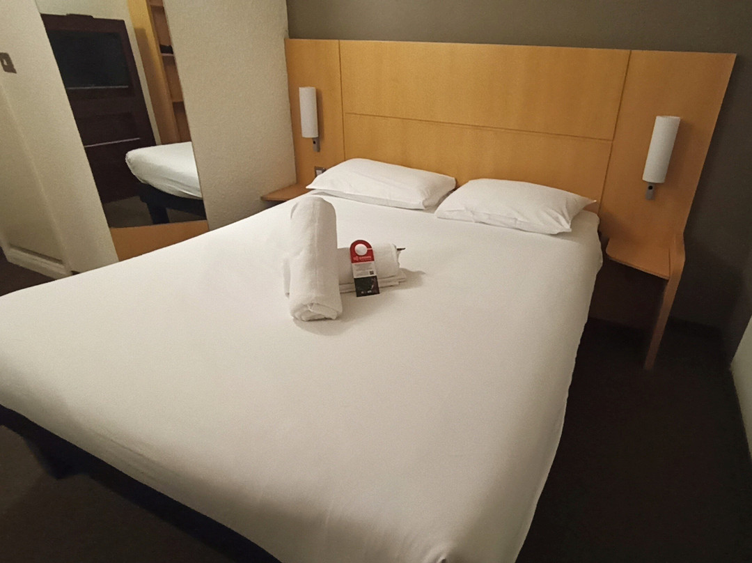 宜必思伯明翰新街站酒店主图