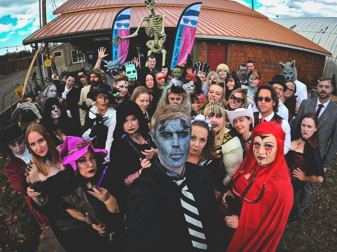 Stoneriver Vineyards-Talent必去景点