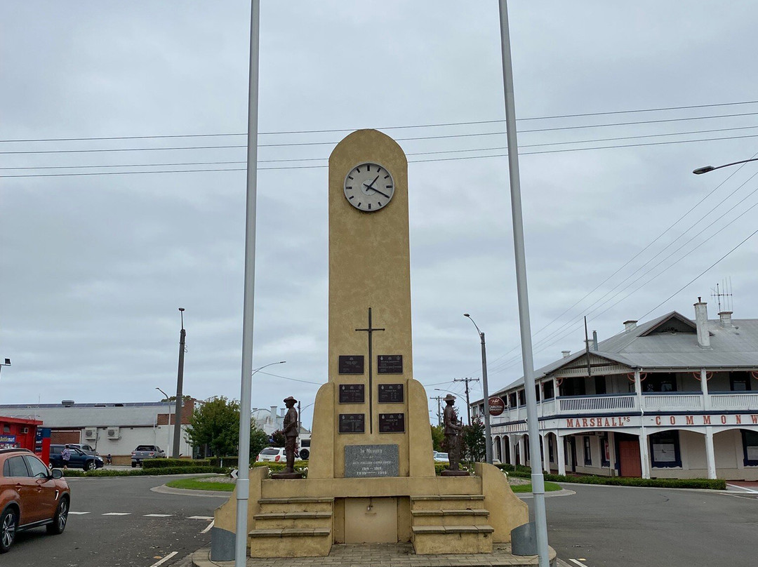 Orbost War Memorial Clock-Orbost必去景点