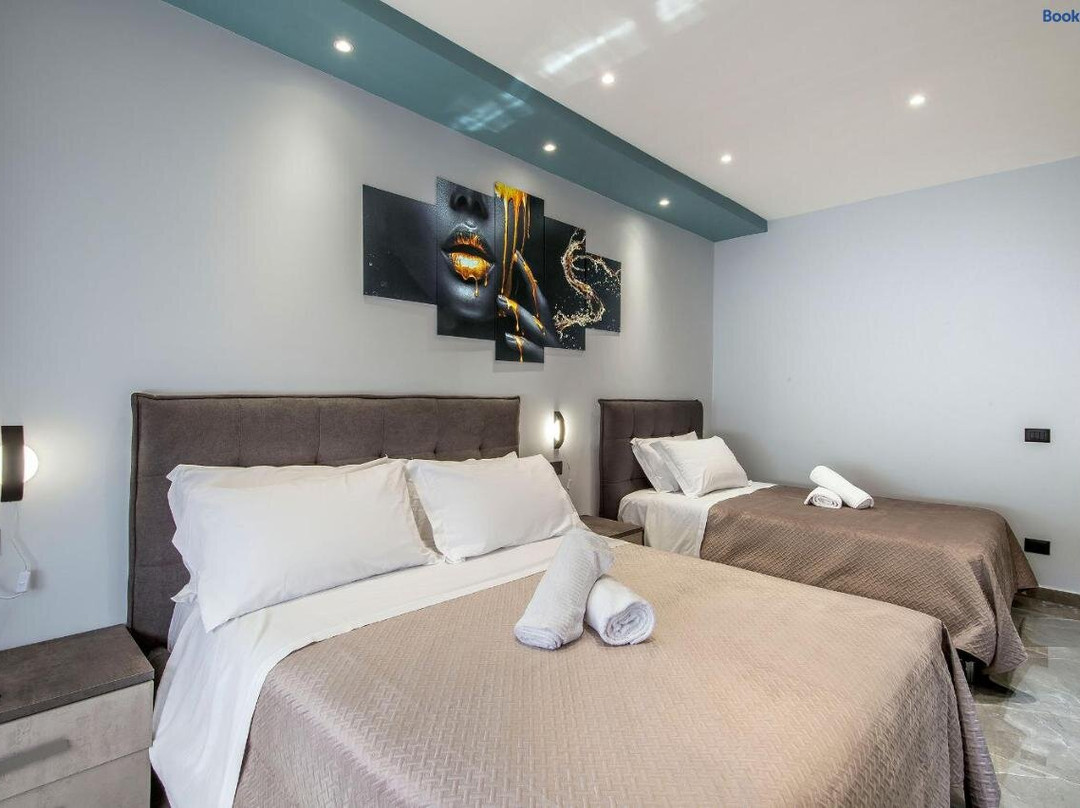 Garibaldi Rooms