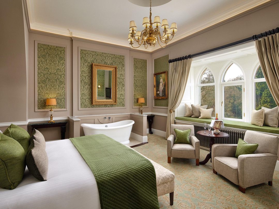 卡布拉城堡酒店主图