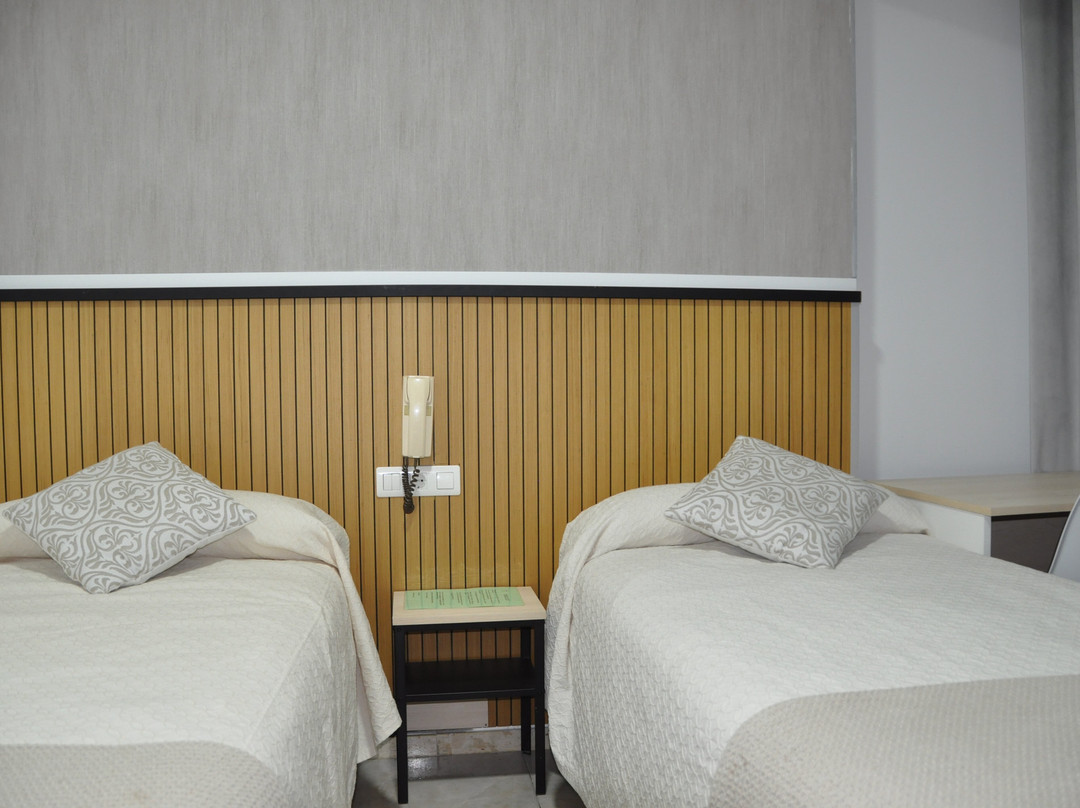 Hostal Ramon y Cajal主图