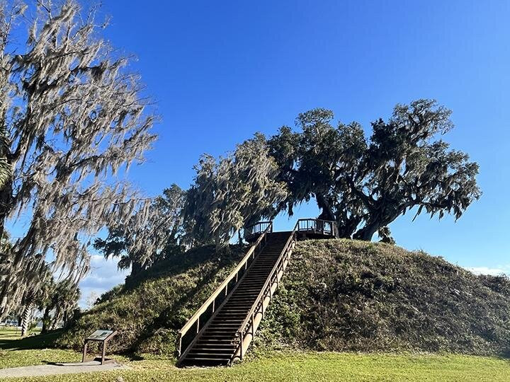Go With Glo-克里斯特尔里弗必去景点