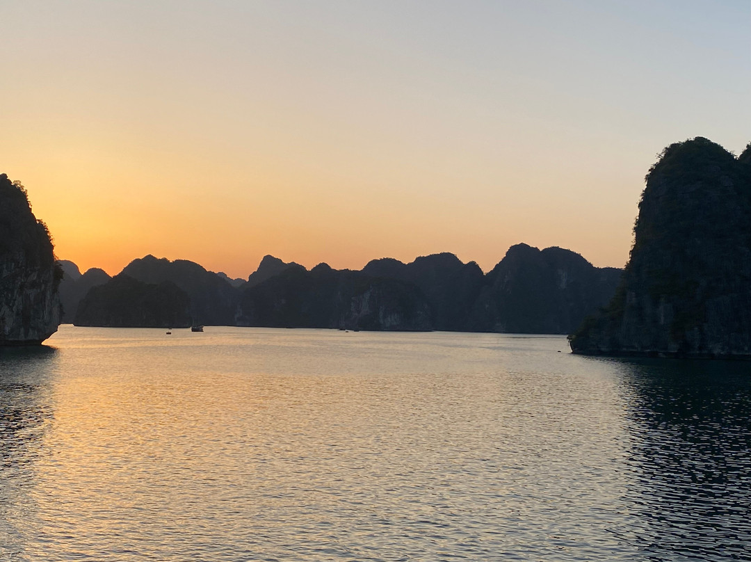 Cat Ba Green Trail Travel-Cat Ba Town必去景点