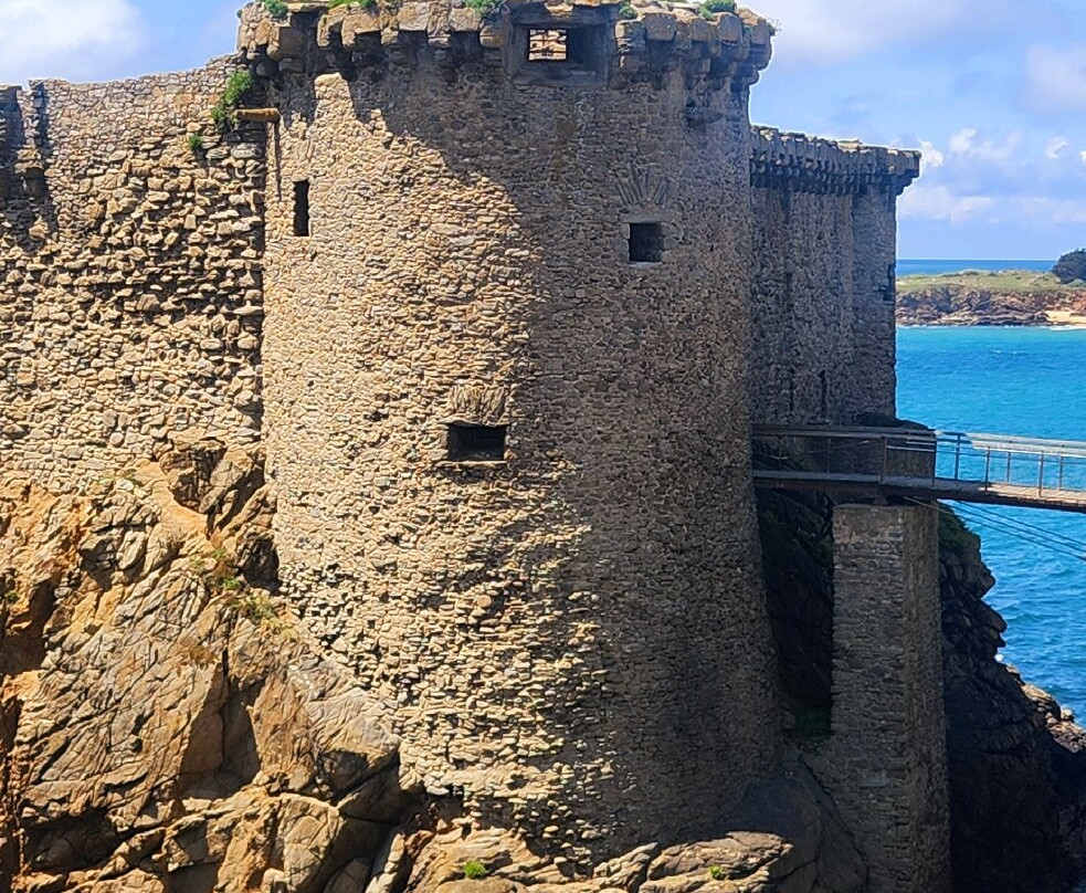 Vieux Chateau  de Isle d'Yeu-Ile d'Yeu必去景点