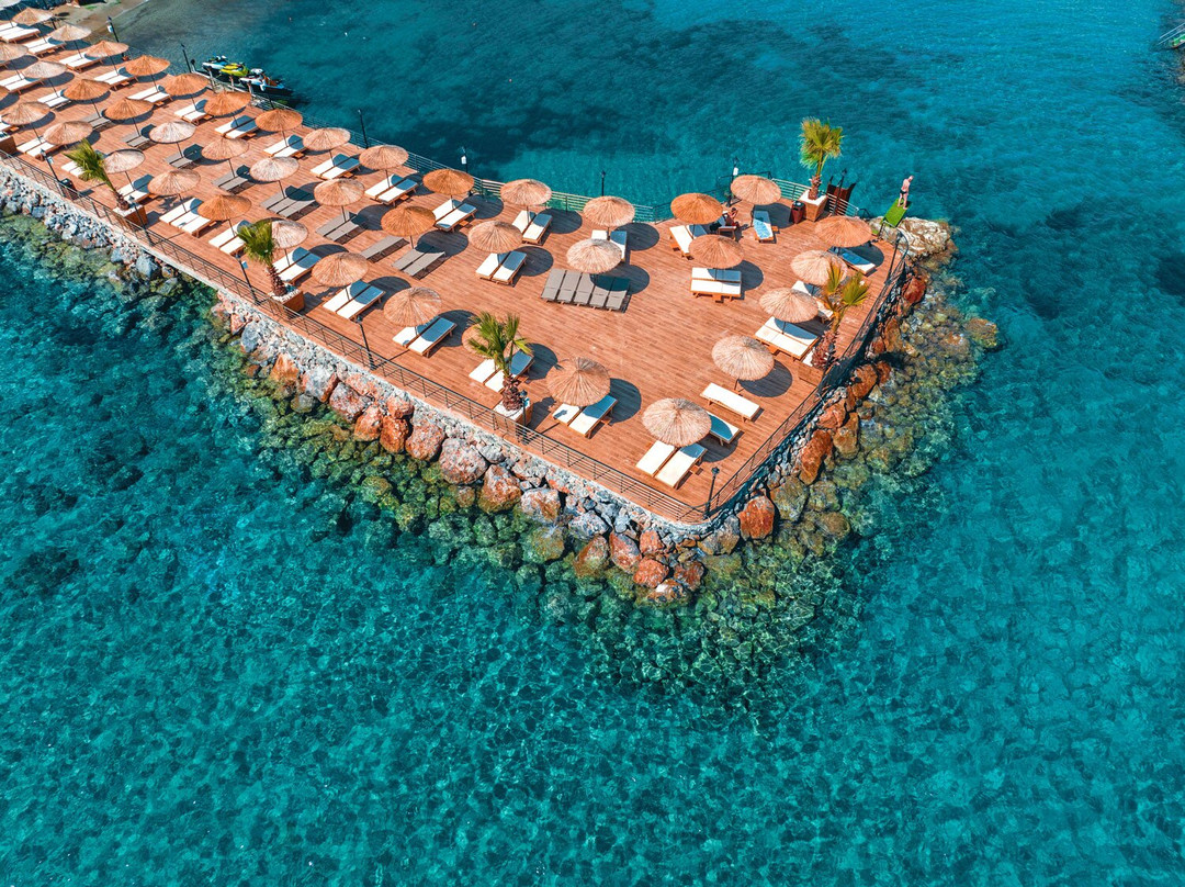 Riverside Garden Resort Hotel主图