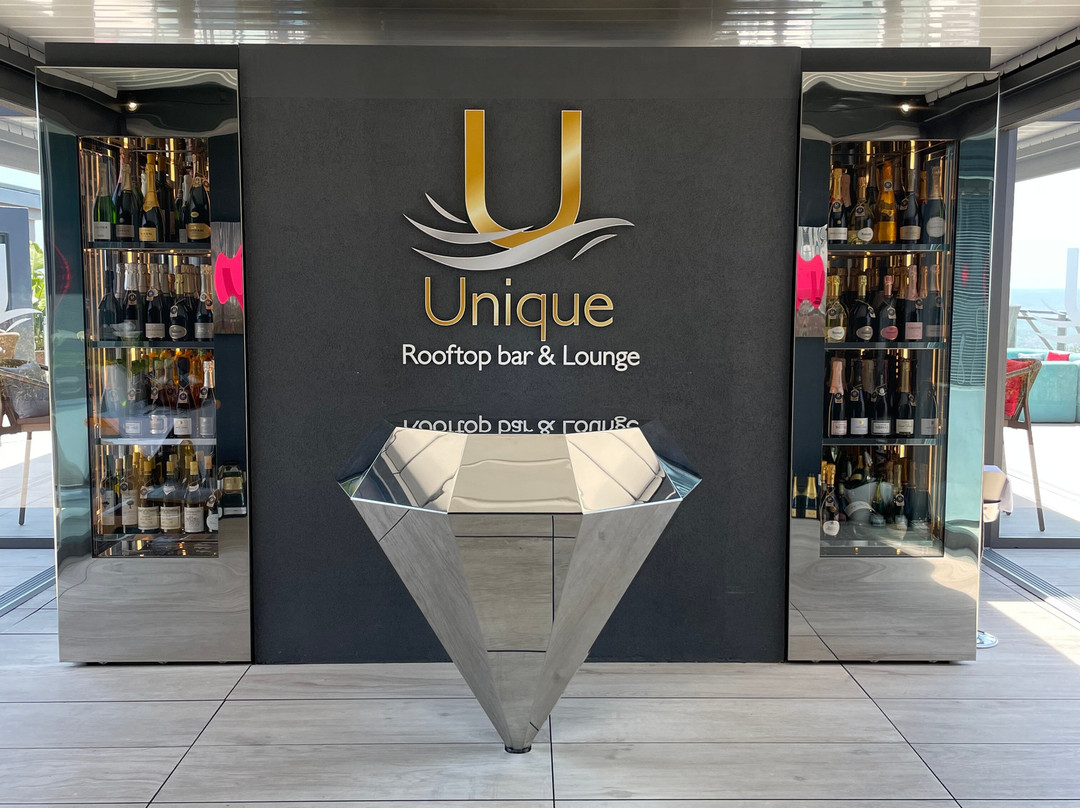 地中海家庭 SPA 酒店主图