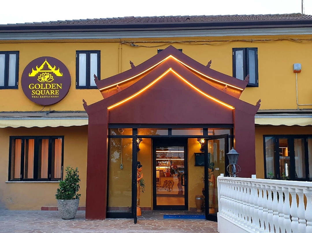Golden Square Thai Restaurant