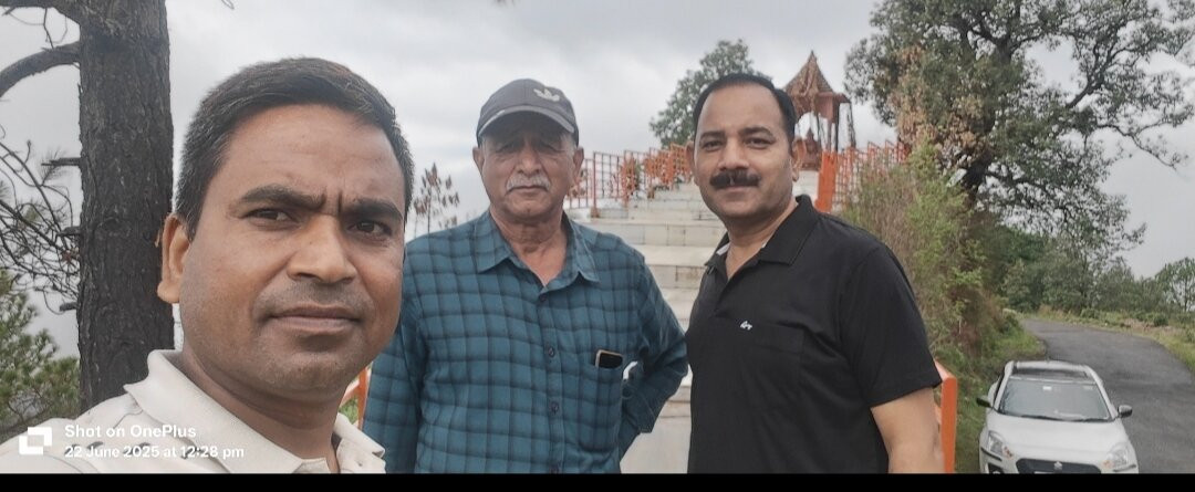 Nighut Hotel And Restaurant主图