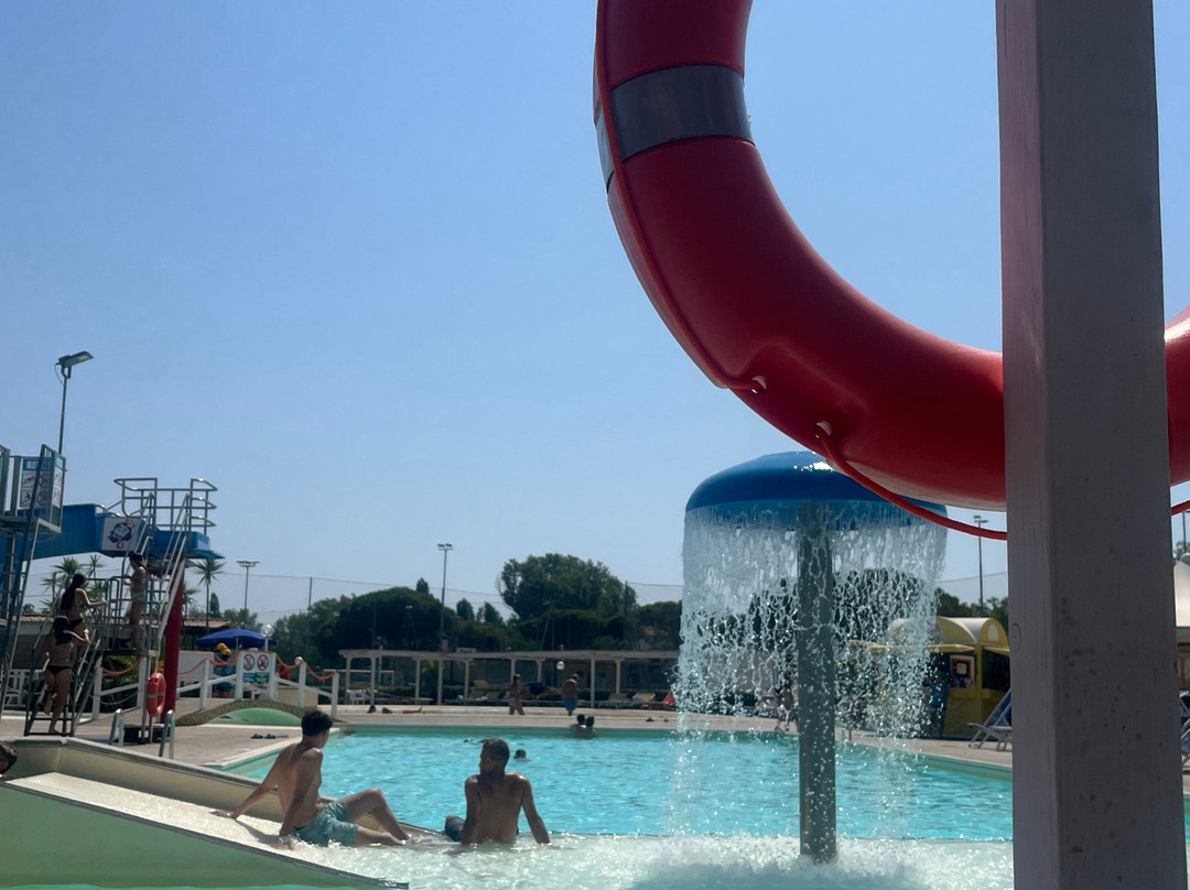 Camping Village Baia del Marinaio主图