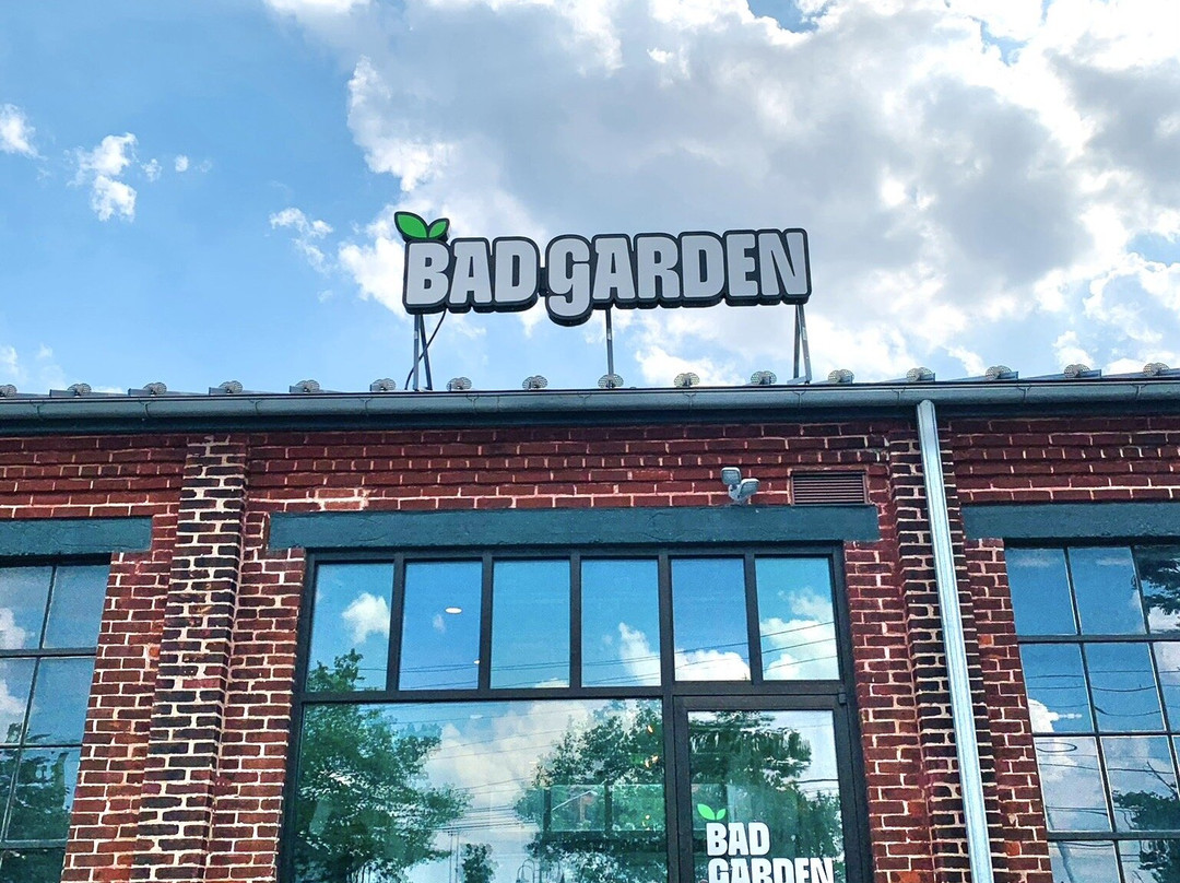Bad Garden Kitchen