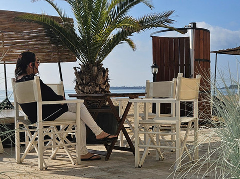 蓝珍珠酒店主图