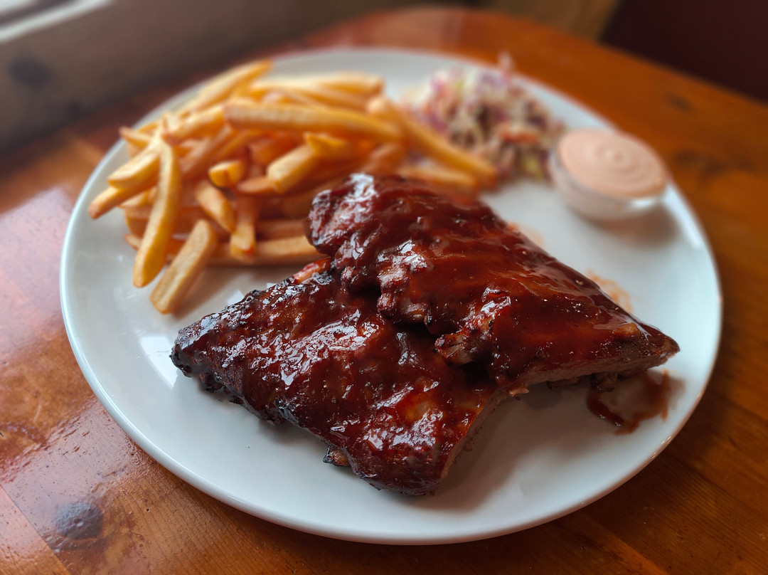 Northwest Region餐馆和美食-Hólanes Restaurant & Bar