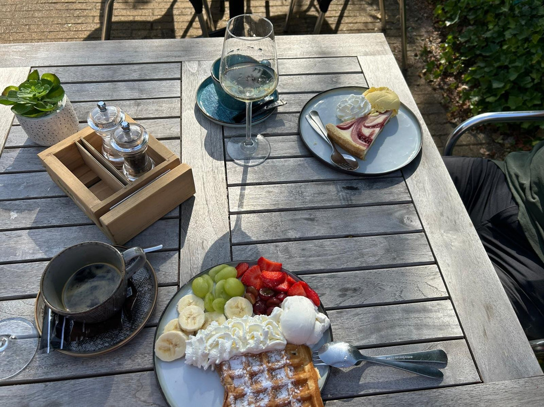 Restaurant bij ons thuys