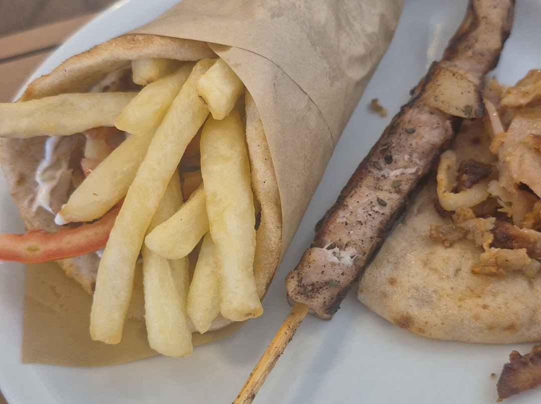 Summer Village of Hippokrates主图