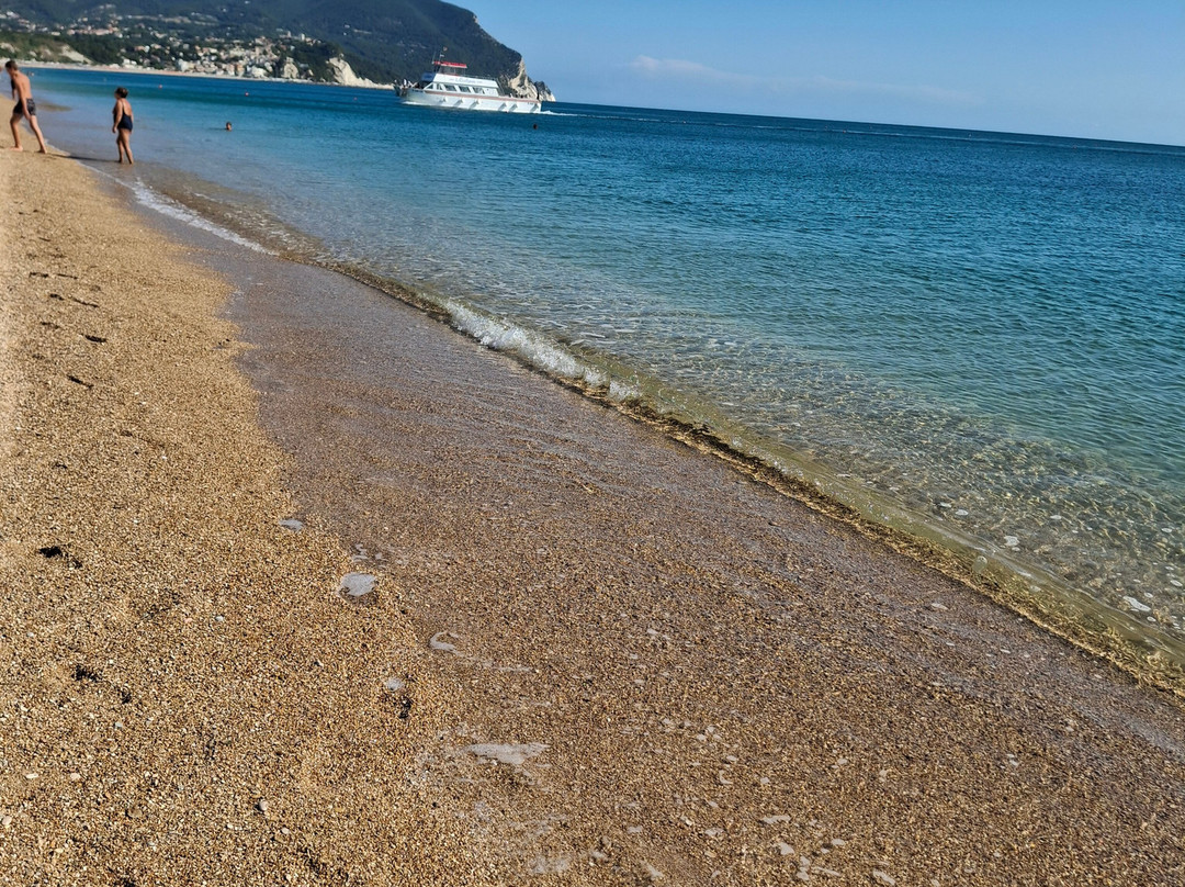 La Perla Del Conero Affittacamere主图