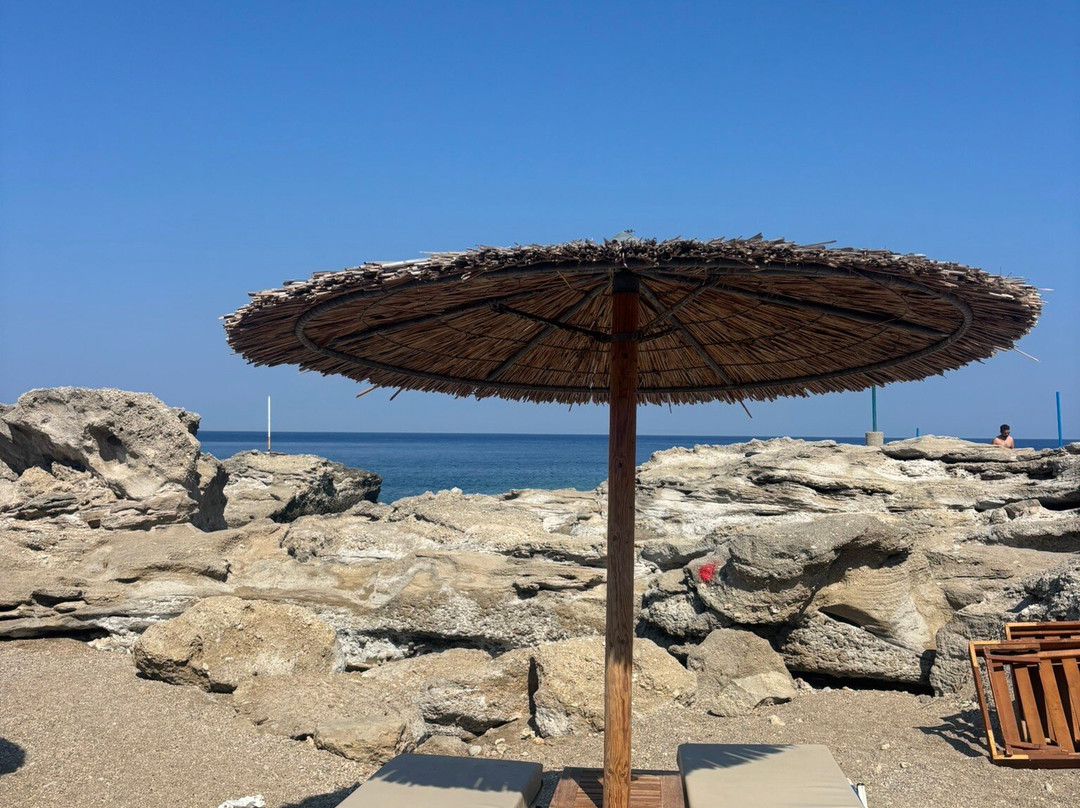 Kallitheas Beach-卡利地亚必去景点