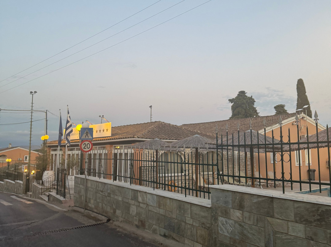 Michelangelo Resort主图