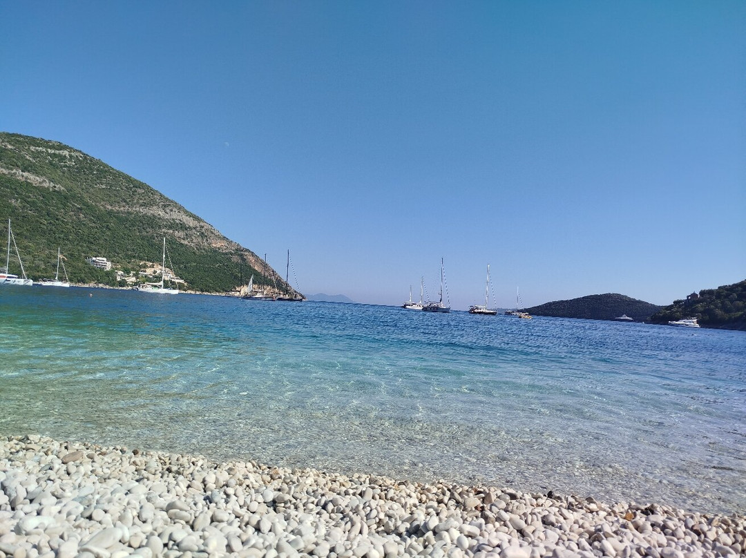 Mikros Gialos-莱夫卡扎必去景点