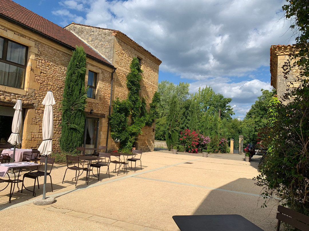 罗马别墅酒店主图