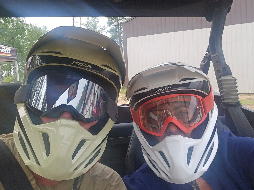 Centre d'experience skidoo Can-am Nord Expé-拉马尔拜必去景点