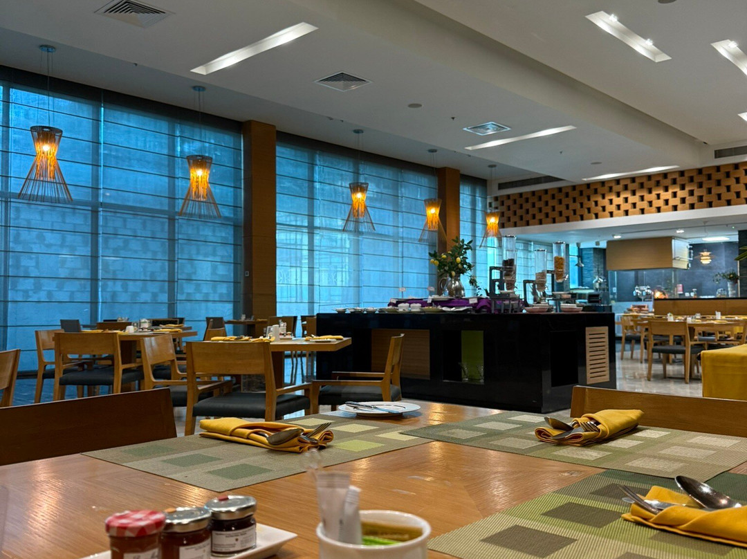 Ramee Grand Hotel and Spa主图