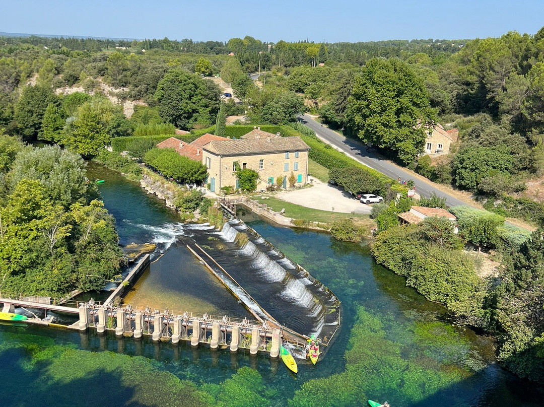 Provence Et Tourisme En E-bike-Saint Saturnin les Avignon必去景点