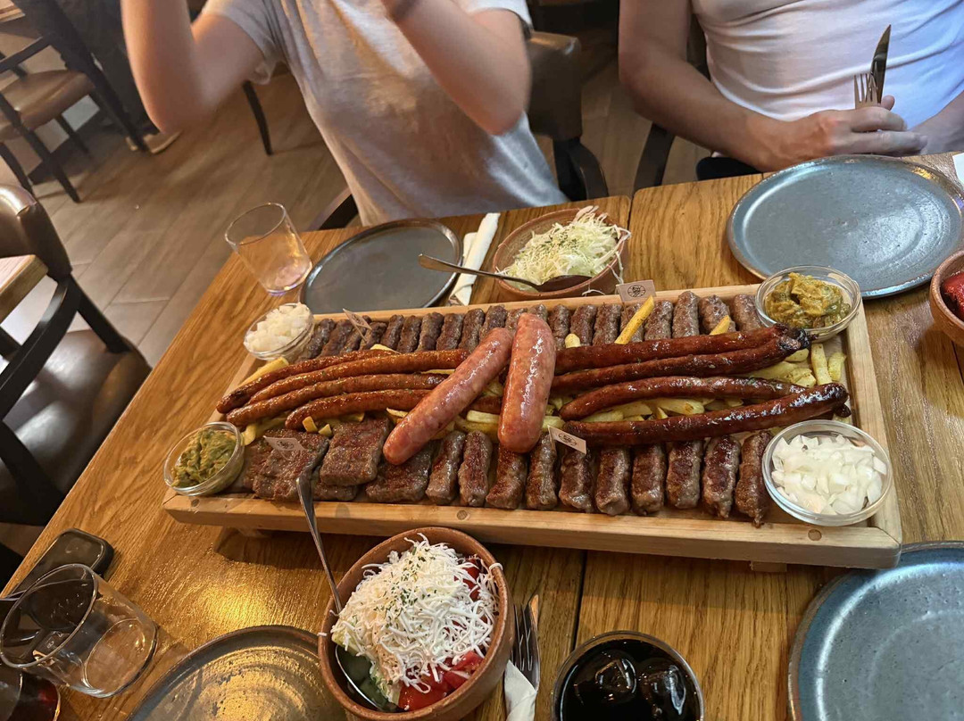 Crni Đorđe Ćevap bar