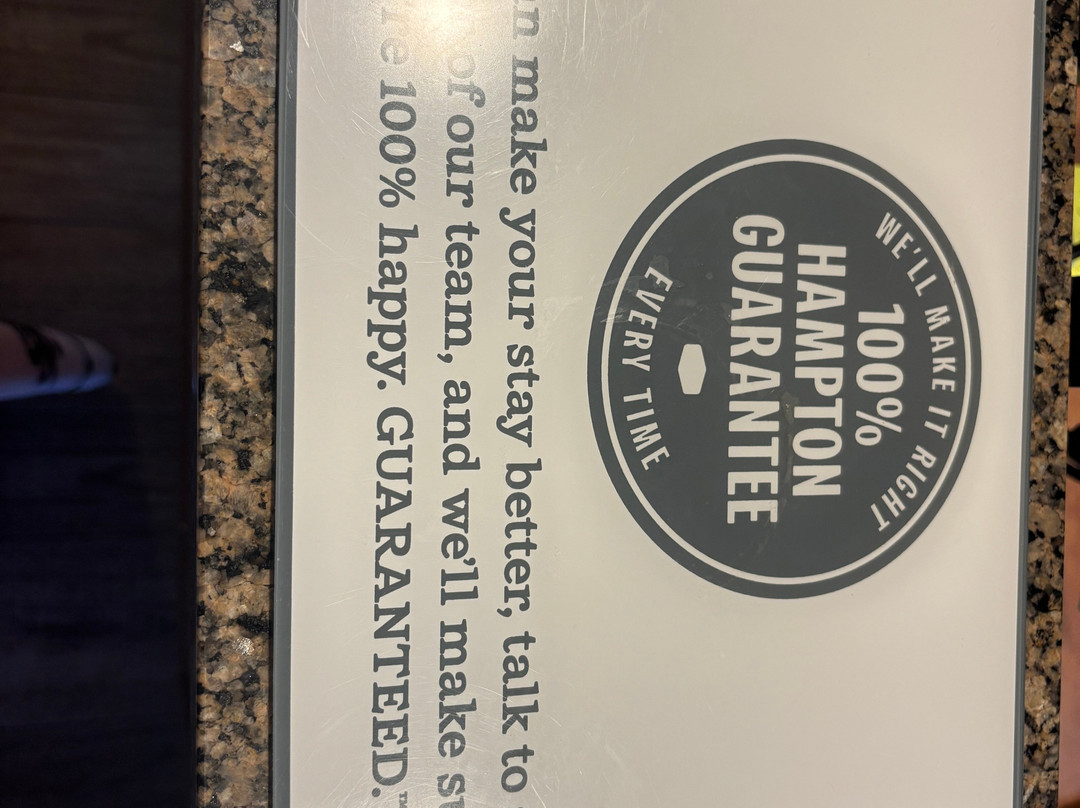 Hampton Inn West Des Moines Lake Drive主图