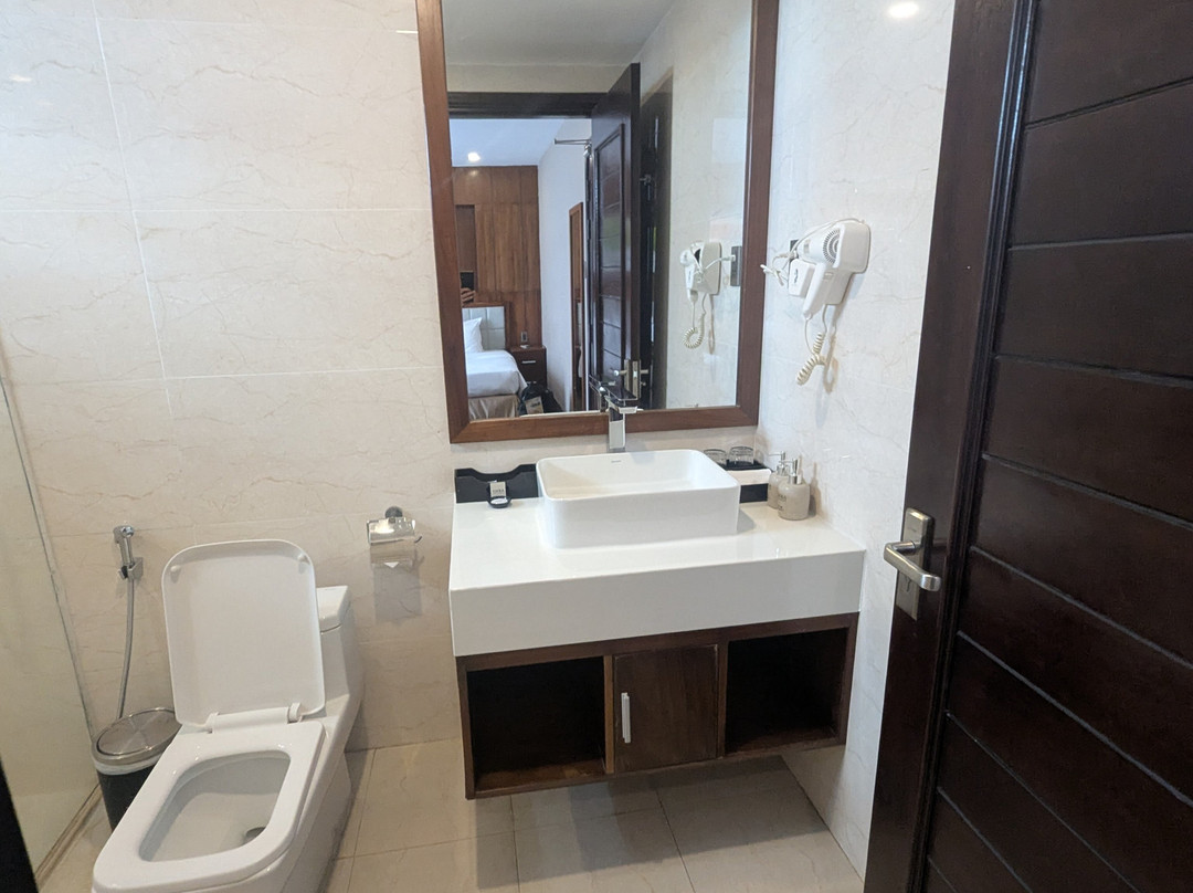 Yarra Ocean Suites Danang主图