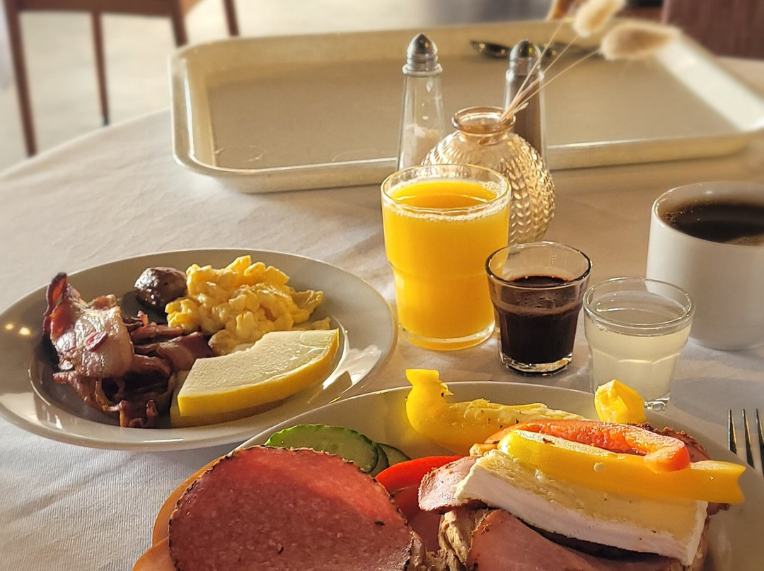 威特第一酒店主图