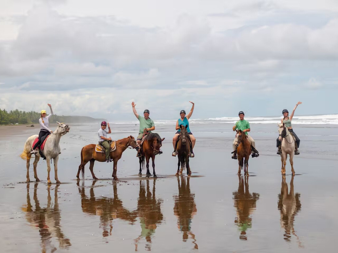 CR Beach Barn-Esterillos Este必去景点